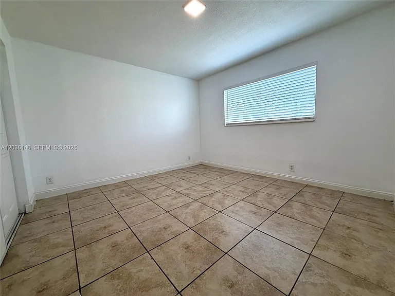 4271 NW 5th St #128 — Photo 8