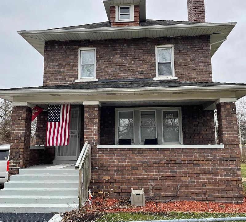 1st image of 1510 Annesley St
