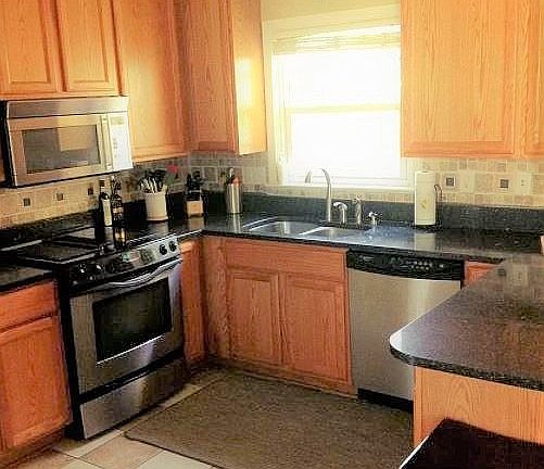 2nd image of 952 Lacon Dr
