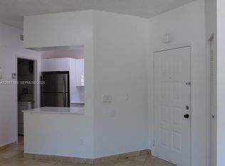 La Hacienda Country Club, Hialeah, FL 33015