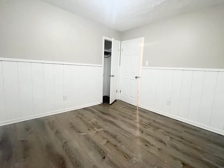 6148 Pineneedle Dr SW — Photo 2