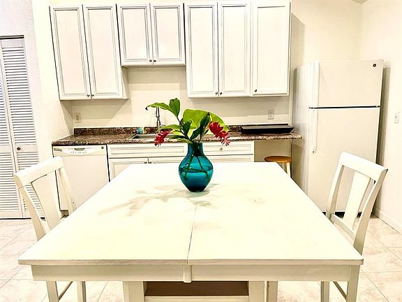 2nd image of 225 Royal Ct #B