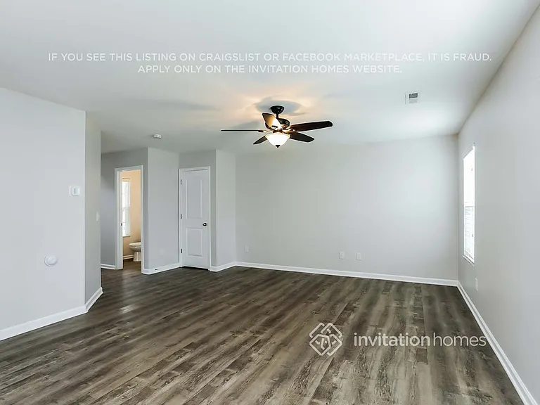 1601 Moineau Ln — Photo 2