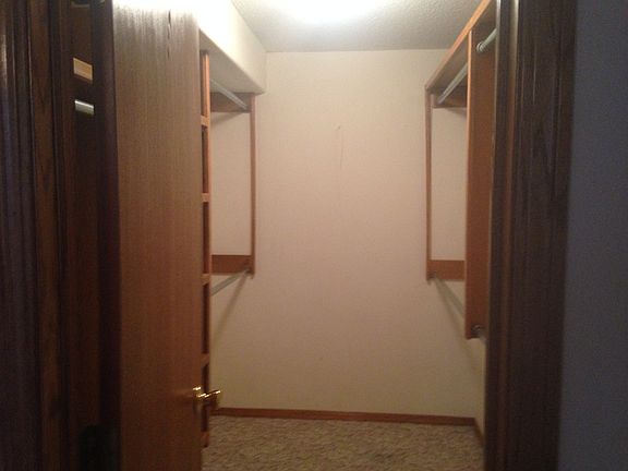 Walk in closet