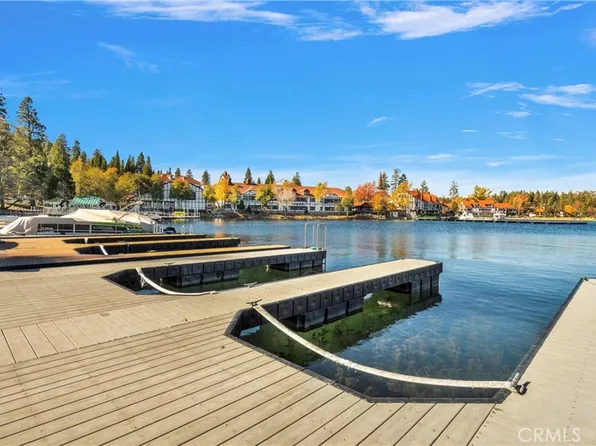 163 Boat Lck #B, Lake Arrowhead, CA 92352