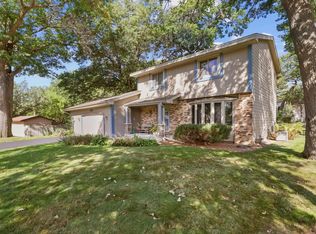 1113 106th Ave NE, Blaine, MN 55434