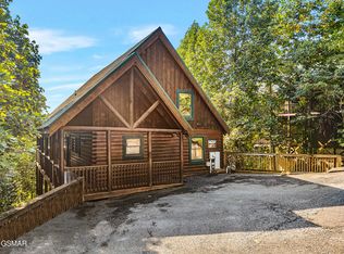 4445 Forest Vista Way, Sevierville, TN 37863