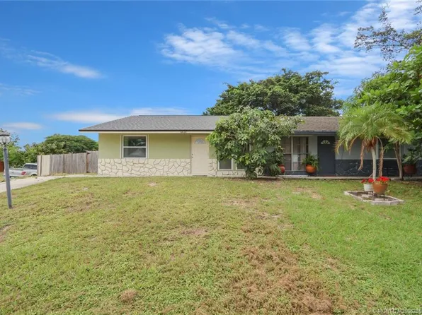 4424 SE Beaver Ln, Stuart, FL 34997