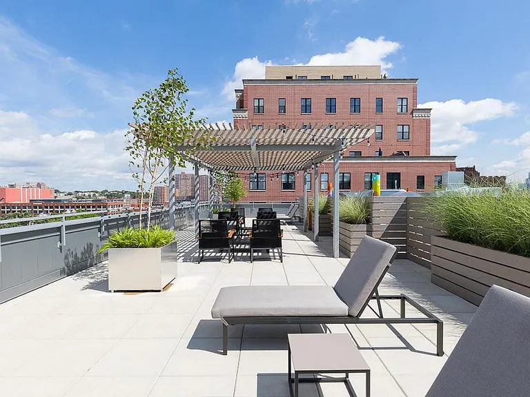 Roof Deck