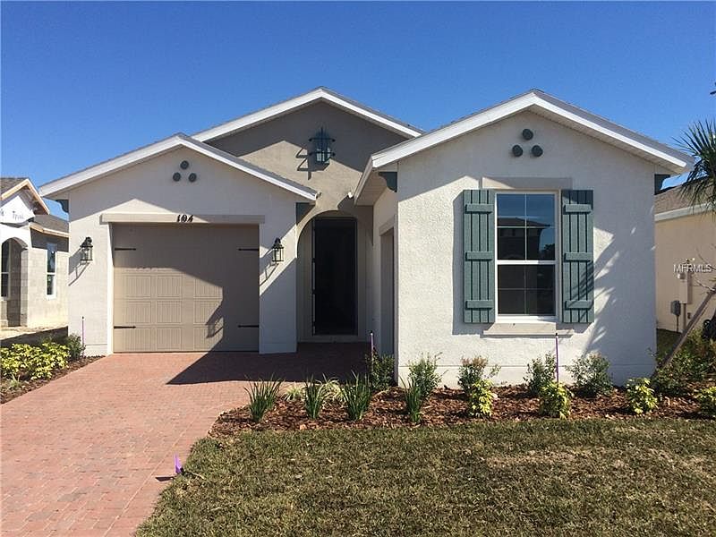 1st image of 104 Palazzo Ln