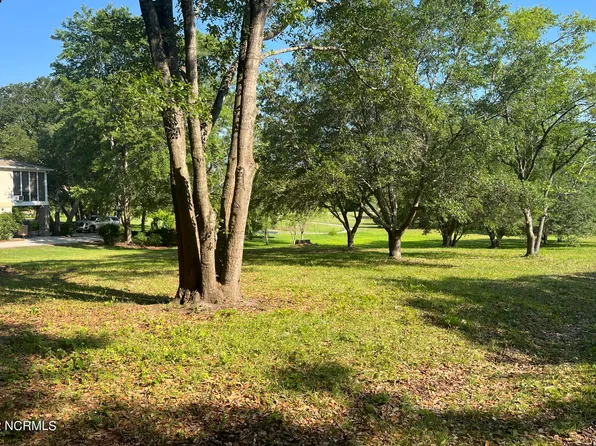 1326 Hewett Farms Road SE, Shallotte, NC 28470