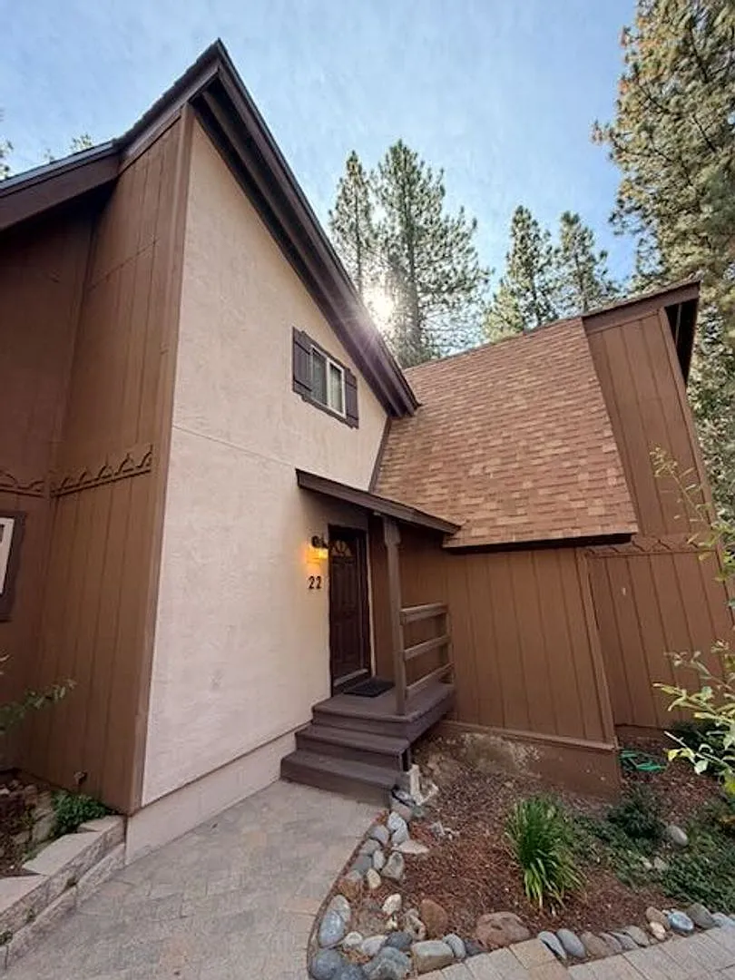 Cute Mountain Condo — Photo 1