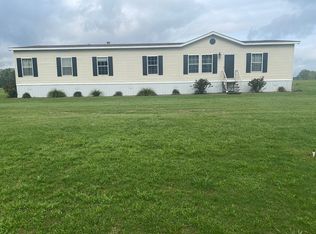 1217 Cross Rd, Douglas, GA 31533