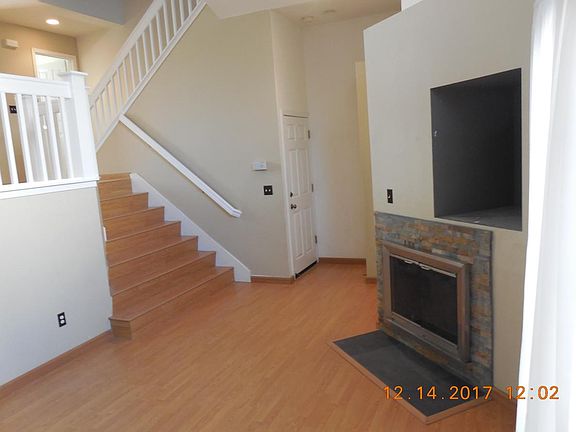 3rd image of 4047 Skylark Ln