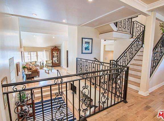 3rd image of 2717 Angelo Dr