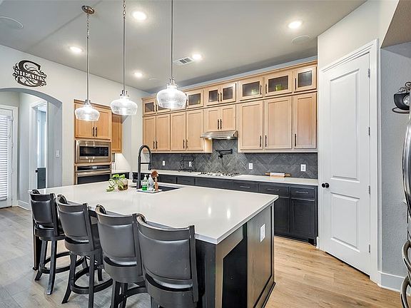 3rd image of 14925 Chipwood Dr #14925