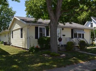 118 S Railroad St, Monticello, IN 47960