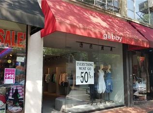 47 Middle Neck Rd, Great Neck, NY 11021