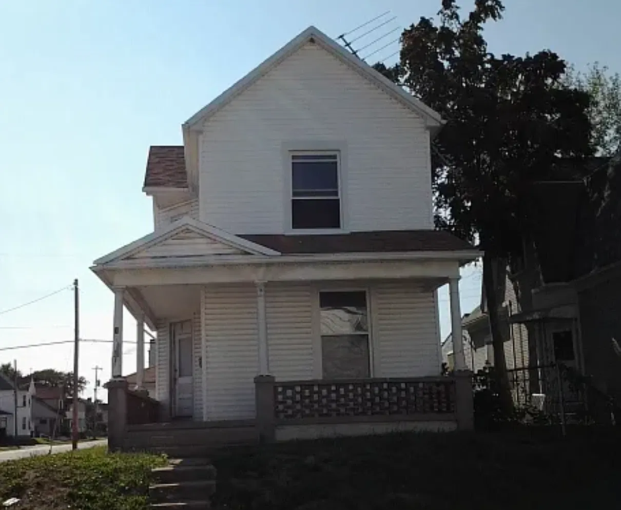 3 bed, 1316 sqft, $1,250 — Photo 1
