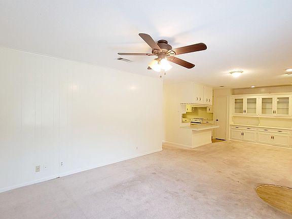 4th image of 2723 McCarley Dr