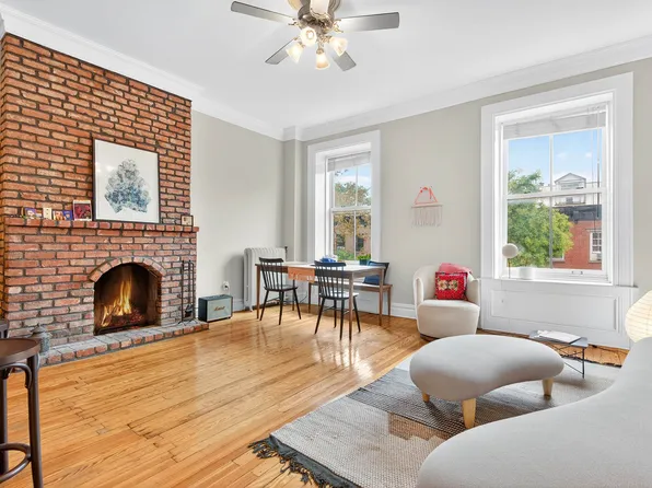 441 Henry Street image 1 of 7