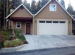 2425 Whispering Pines Dr, Running Springs, CA 92382