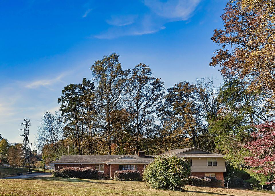1st image of 524 Perrin Dr