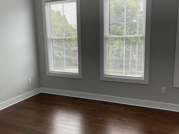 4th image of 1312 N 31st St #1