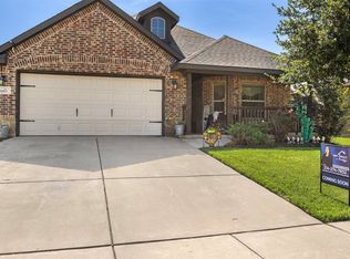11917 Bellegrove Rd, Burleson, TX 76028