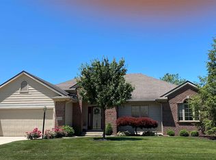 2615 Knightsbridge Dr, Fort Wayne, IN 46815