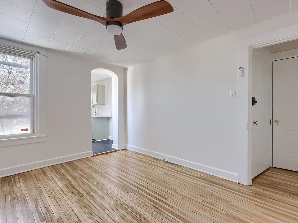 507 N Lime St #4