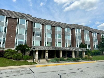2500 Archbury Ln APT 3G, Park Ridge, IL, 60068