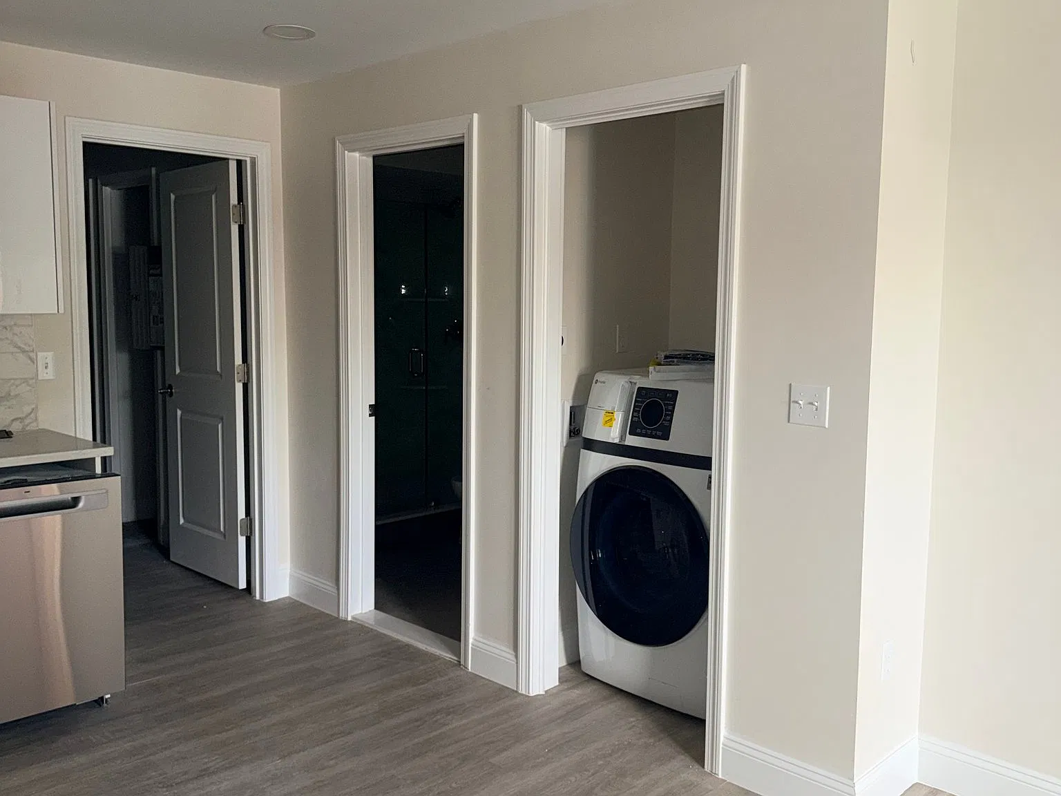 Brand-new and ready to move in — Photo 2