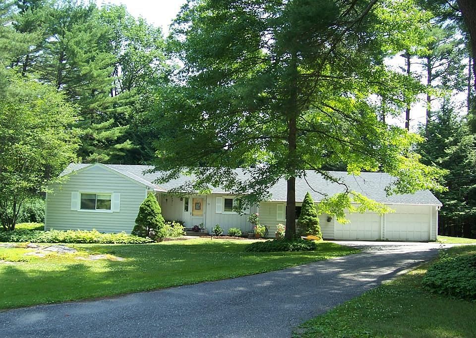 42 Woodland Drive