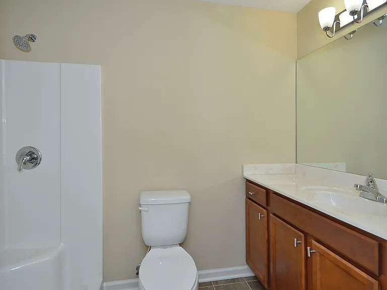 32 Sunny Meadows Blvd — Photo 11