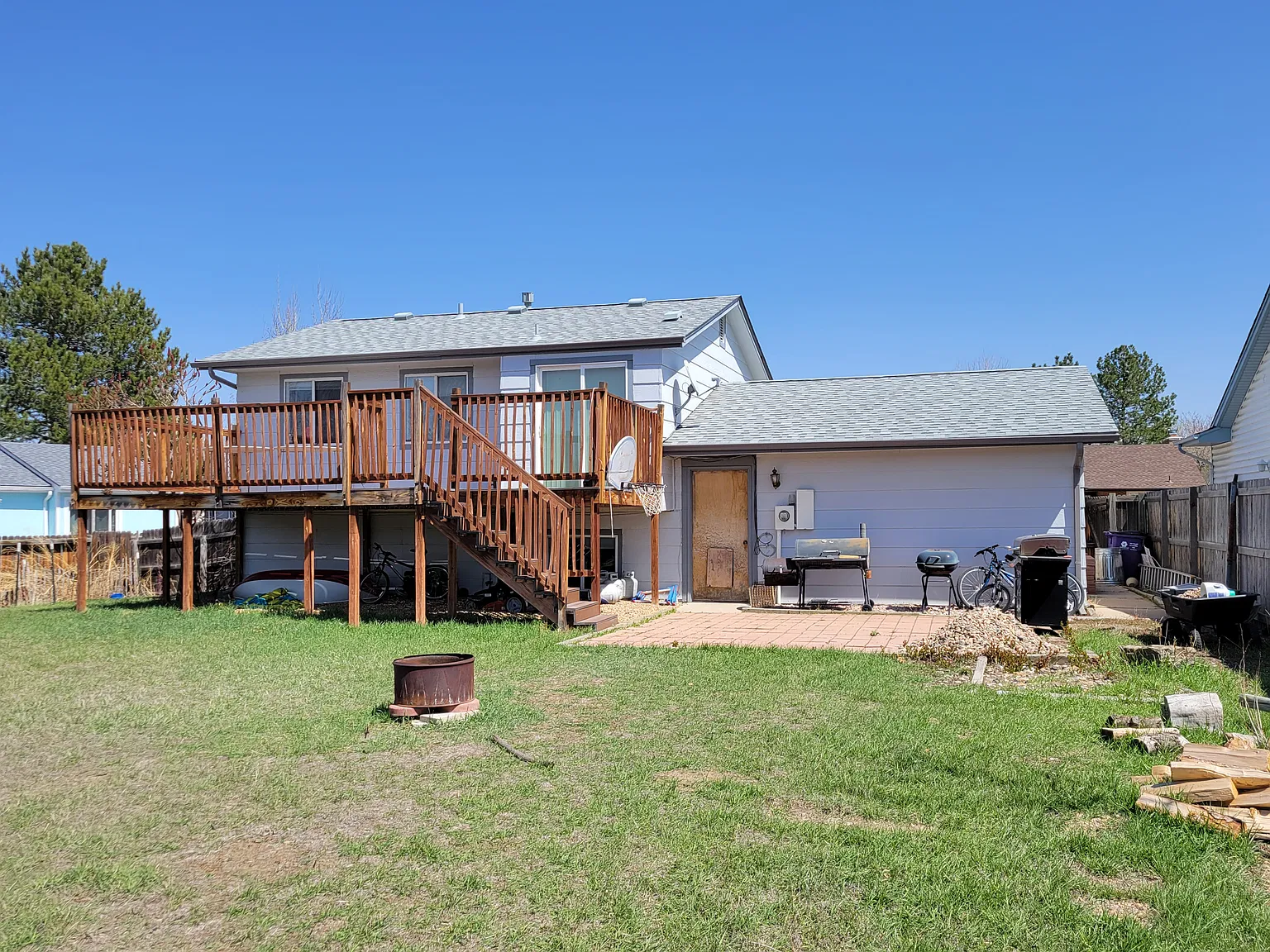 4 bed, 1625 sqft, $2,600 — Photo 2