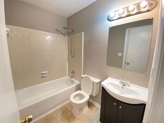 5th image of 6690 Witherington Ct