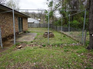 101 Grand Ave, Van Buren, AR 72956