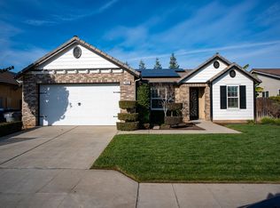 7402 E Redlands Ave, Fresno, CA