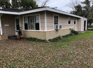 1302 Merry Ln, La Marque, TX 77568