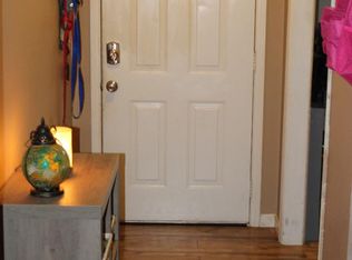 201 Lakeridge Dr, Cameron, NC 28326