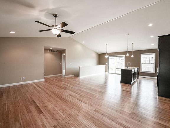 3rd image of 1705 London Way