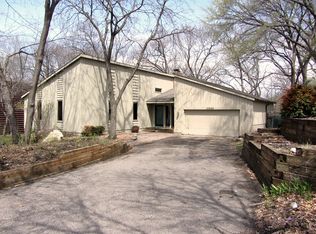 15020 Ironwood Ct, Eden Prairie, MN 55346