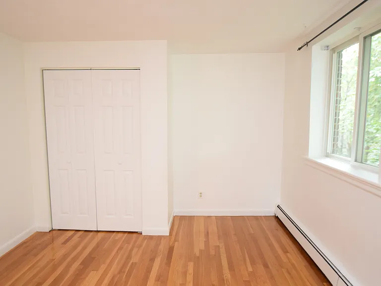 135 Inman St #12 — Photo 15