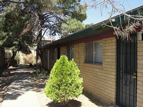 1st image of 525 Palomas Dr SE