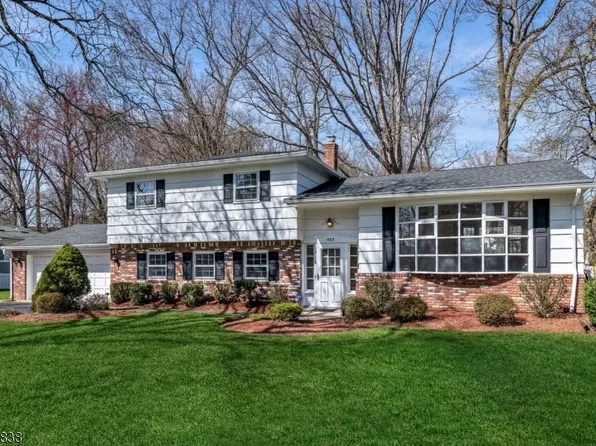 983 Allison Ct, Ridgewood Village, NJ 07450
