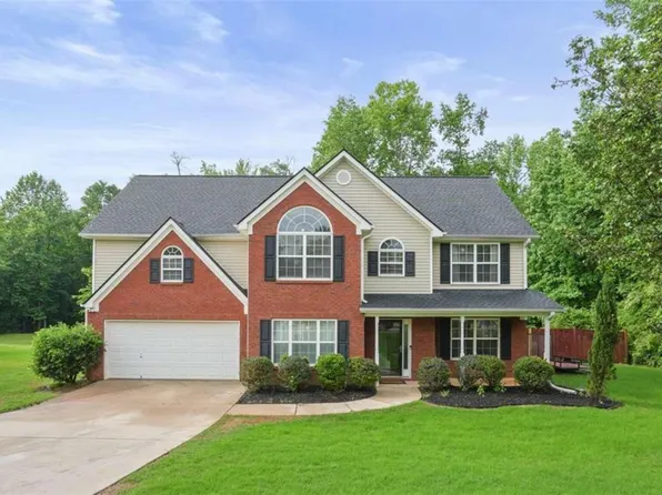 325 Crestridge Ln, Ellenwood, GA 30294