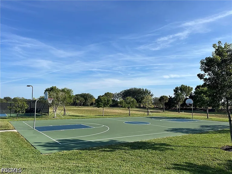 14662 Cantabria Dr — Photo 20