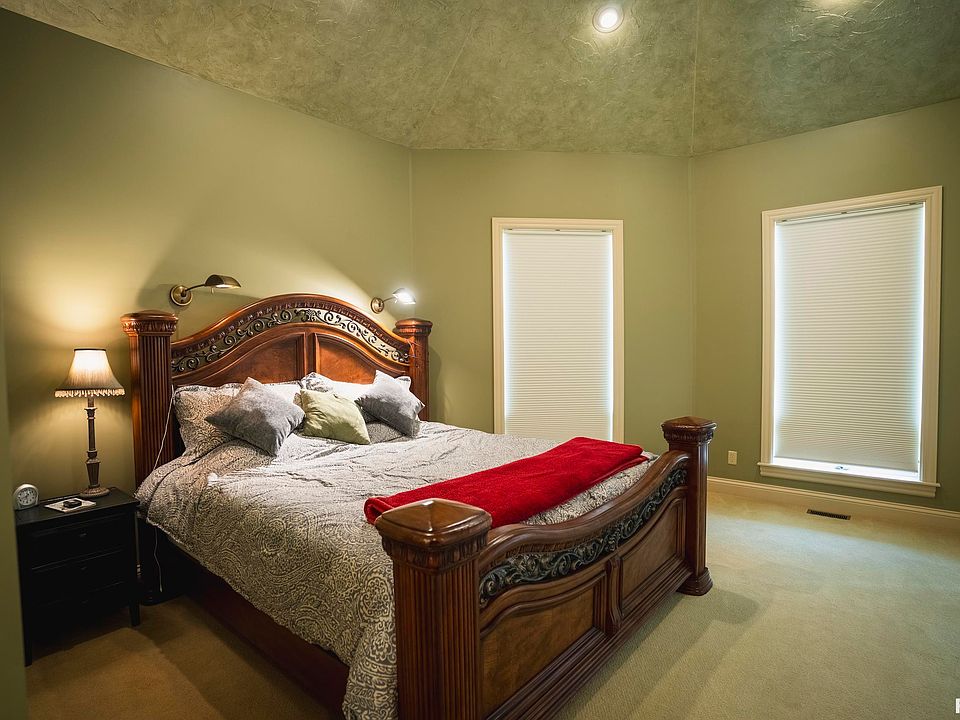 61st image of this home