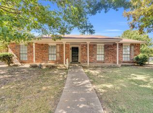4622 Chalk Ct, Grand Prairie, TX 75052